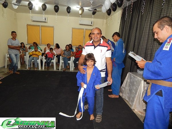 Alunos da Escolinha de Judô sobem de Nível e recebem a Troca de Fai - Imagem 9