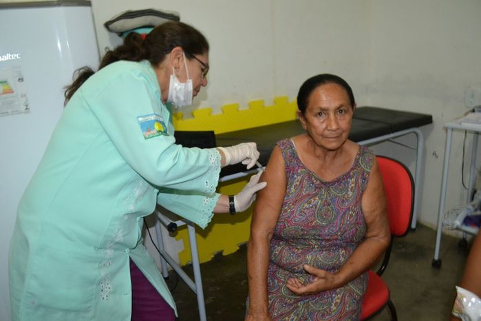 Secretaria Mun. de Saúde de Alegrete realiza campanha de vacina - Imagem 19
