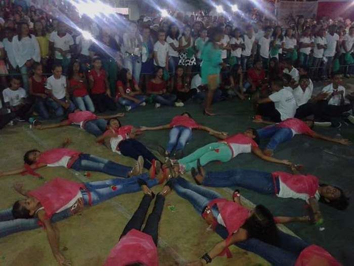 População prestigia evento cultural em Santo Inácio  - Imagem 84