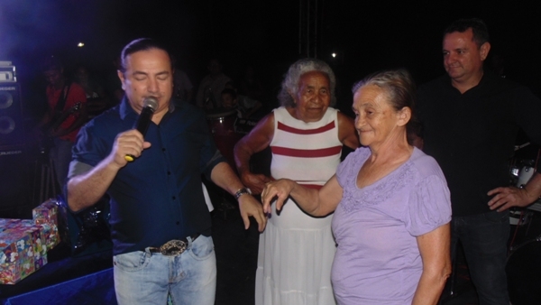 População prestigia evento cultural em Santo Inácio  - Imagem 64