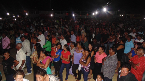 População prestigia evento cultural em Santo Inácio  - Imagem 38