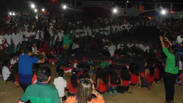 População prestigia evento cultural em Santo Inácio  - Imagem 6