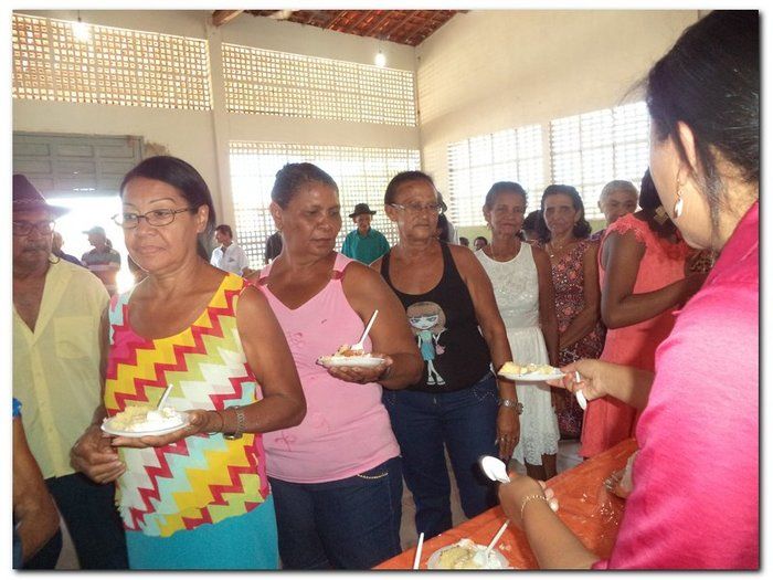 SEMTAC homenageia as Mães no Centro de Convivência - Imagem 8