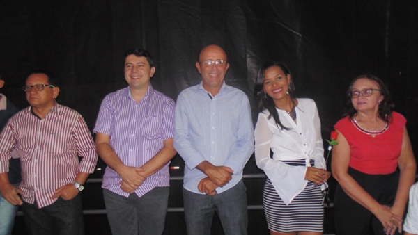 População prestigia evento cultural em Santo Inácio  - Imagem 46