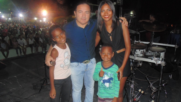 População prestigia evento cultural em Santo Inácio  - Imagem 57