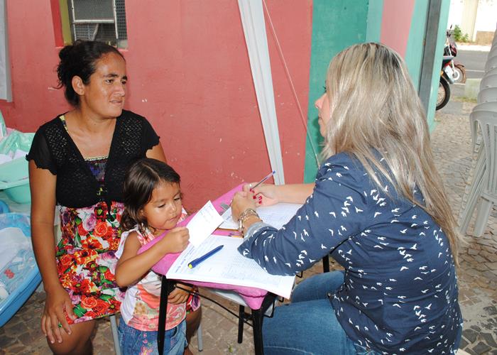 Município realiza festa em comemoração ao dia das mães - Imagem 60