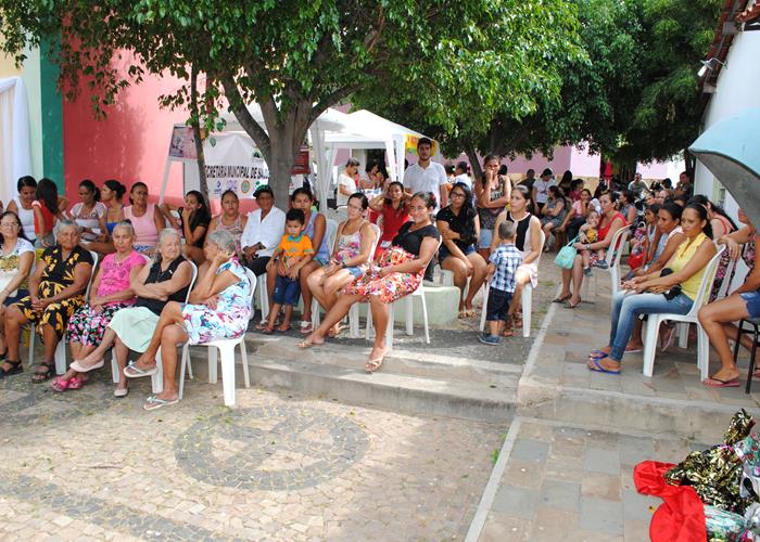 Município realiza festa em comemoração ao dia das mães - Imagem 63