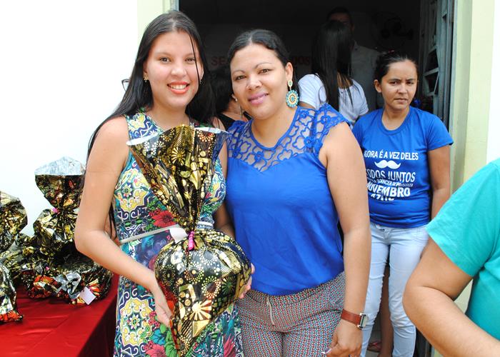 Município realiza festa em comemoração ao dia das mães - Imagem 105