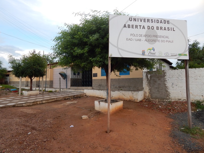 Polo da UAB em Alegrete receberá novos cursos