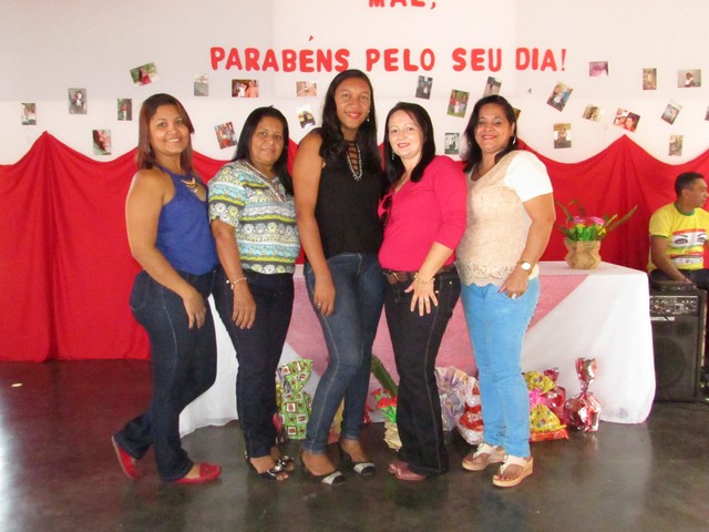 Escola Liberato Vieira Realizou Homenagem as Mães da Escola - Imagem 6