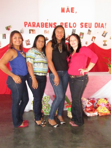 Escola Liberato Vieira Realizou Homenagem as Mães da Escola - Imagem 5