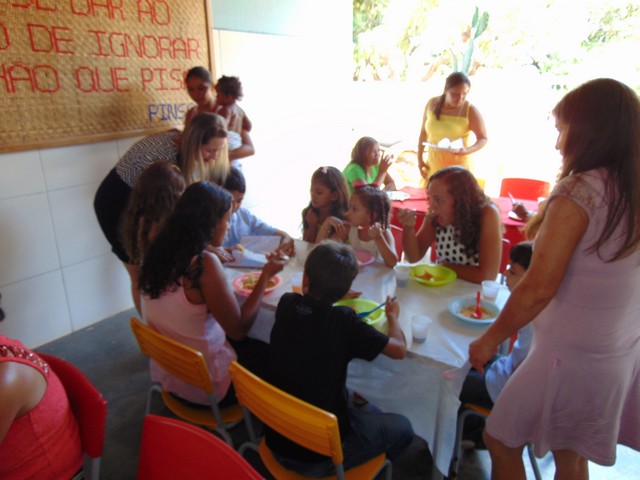 Escola Liberato Vieira Realizou Homenagem as Mães da Escola - Imagem 108