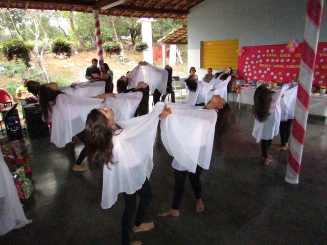 Escola Liberato Vieira Realizou Homenagem as Mães da Escola - Imagem 41