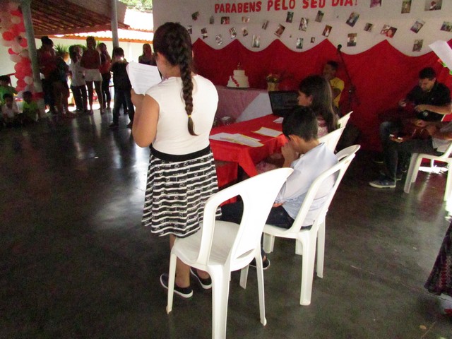 Escola Liberato Vieira Realizou Homenagem as Mães da Escola - Imagem 63