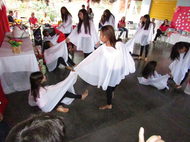 Escola Liberato Vieira Realizou Homenagem as Mães da Escola - Imagem 40