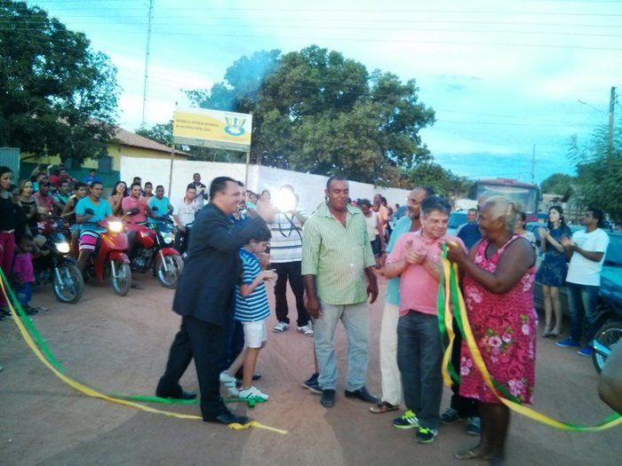 Prefeitura Municipal realiza inaugurações coletivas na Zona Urbana - Imagem 3