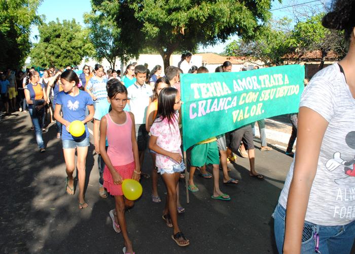  Caminhada lembra o Dia de Combate a Exploração Sexual Infantil  - Imagem 17