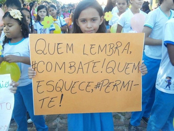 PREFEITURA DE BOA HORA PROMOVE CAMINHADA DE COMBATE AO ABUSO SEXUAL - Imagem 3