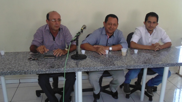 População participa de audiência pública em Santo Inácio   - Imagem 6