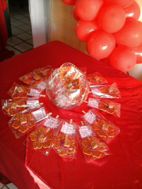 Mães marcam presença em festa em sua homenagem na Creche Tia Maria  - Imagem 4