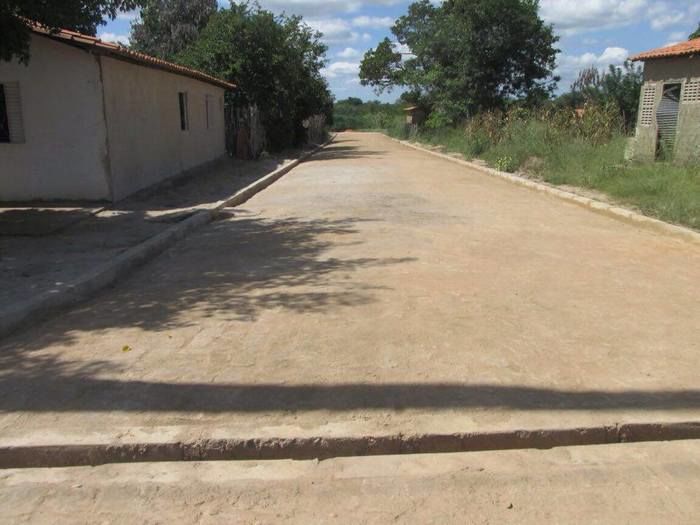 Prefeitura de São Félix realiza obra de pavimentação de ruas  - Imagem 16
