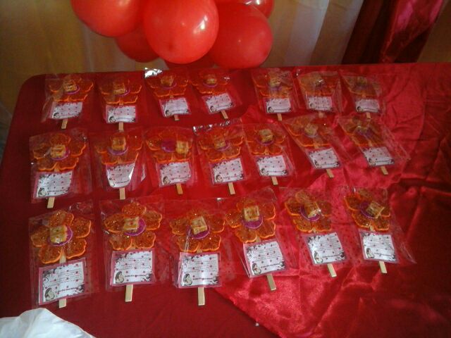 Mães marcam presença em festa em sua homenagem na Creche Tia Maria  - Imagem 3