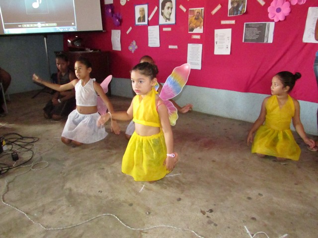 Escola Municipal Santa Catarina Realizou Projeto de Leitura - Imagem 8