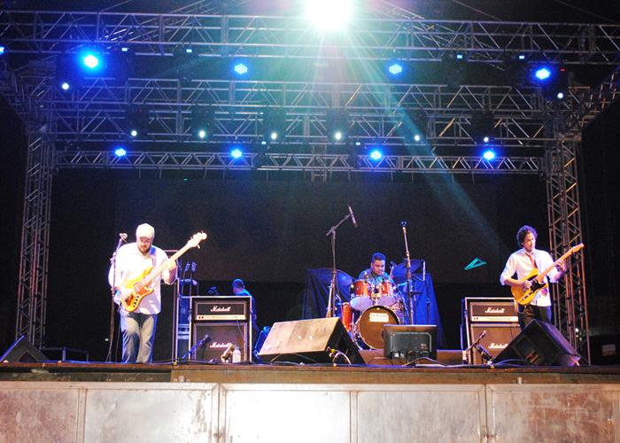 Praça lota e público interage com Gal Costa, na sexta de festival - Imagem 70