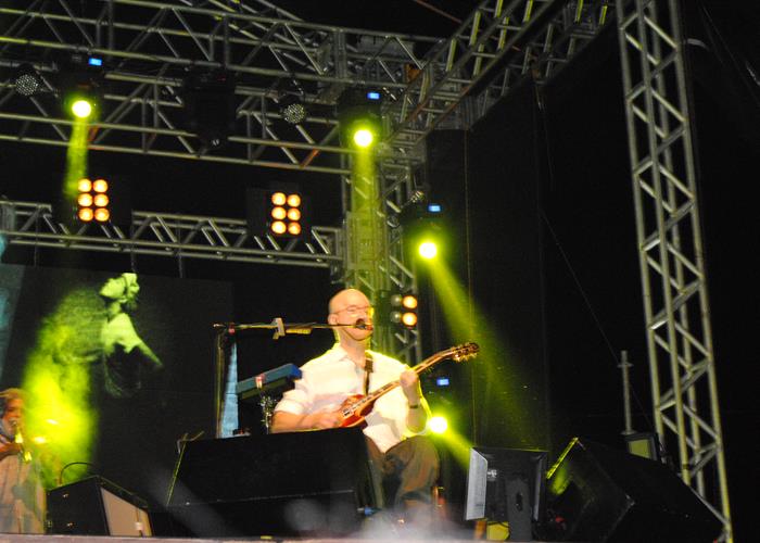 Público vai a loucura com a participação do Paralamas do Sucesso - Imagem 85