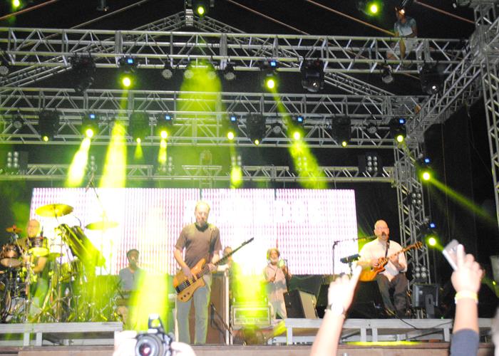 Público vai a loucura com a participação do Paralamas do Sucesso - Imagem 70