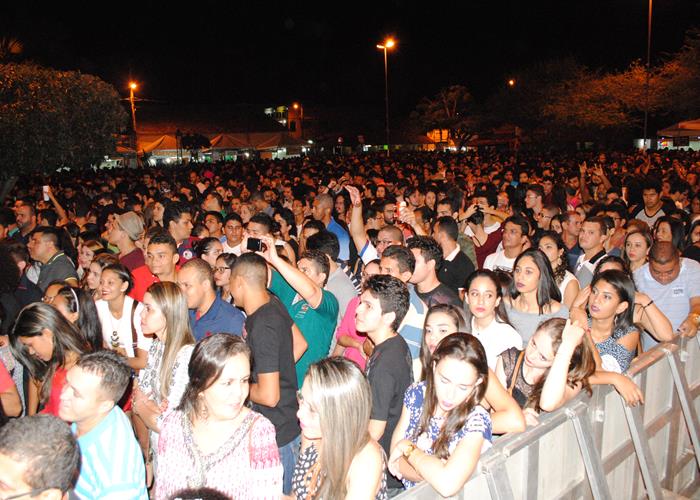 Público vai a loucura com a participação do Paralamas do Sucesso - Imagem 46