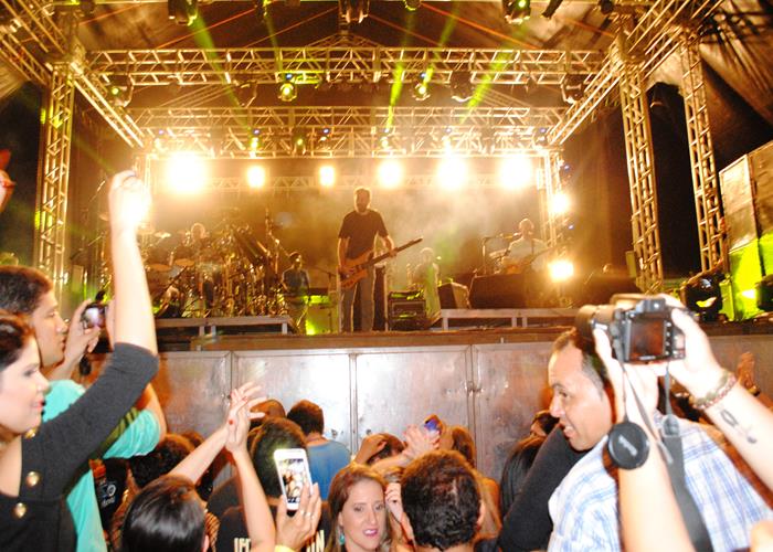 Público vai a loucura com a participação do Paralamas do Sucesso - Imagem 75