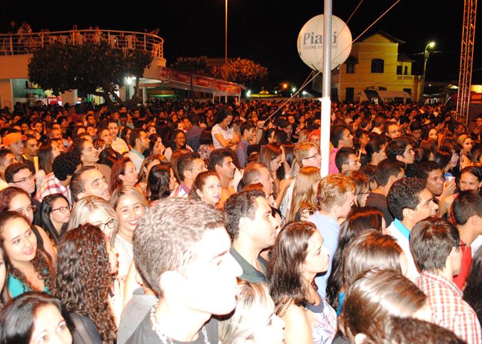 Público vai a loucura com a participação do Paralamas do Sucesso - Imagem 35