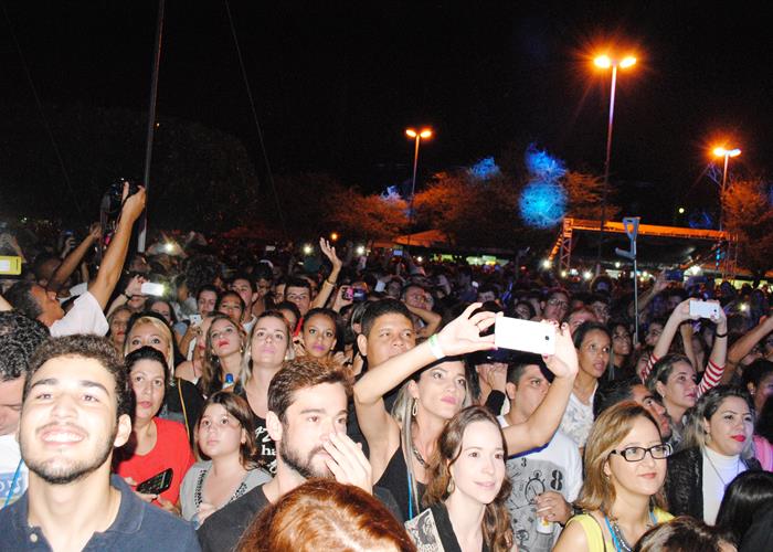Público vai a loucura com a participação do Paralamas do Sucesso - Imagem 99