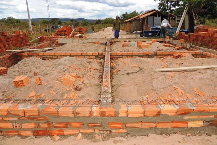 Dona Oncinha, breve estará com a família morando em sua casa  - Imagem 5