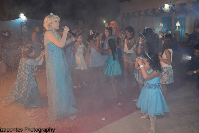 Uma Noite Congelante Marcou a Comemoração de Kamilly Victória - Imagem 127