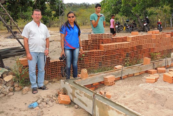 Dona Oncinha, breve estará com a família morando em sua casa  - Imagem 8