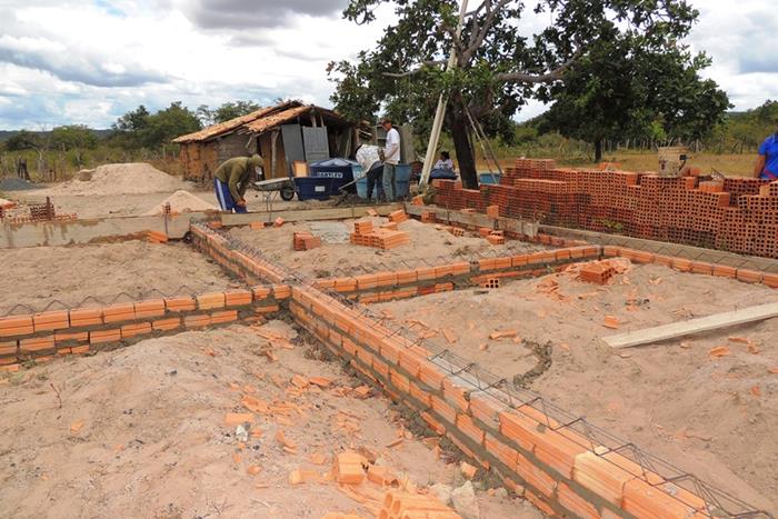 Dona Oncinha, breve estará com a família morando em sua casa  - Imagem 4