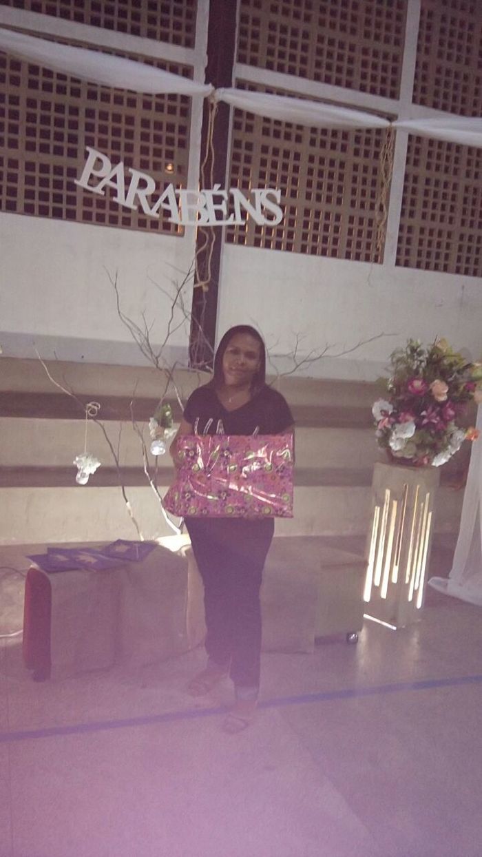 Secretaria Municipal de Educação realiza festa em homenagem as Mães - Imagem 17