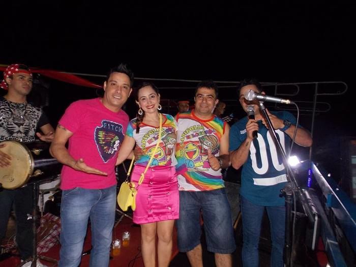 Os cantores Vavá e Marcio encantaram o publico - Imagem 2