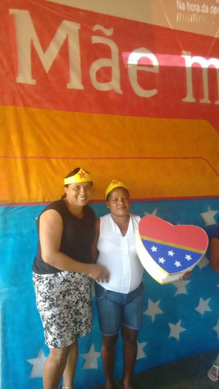 Escolas homenageiam as mães dos alunos - Imagem 54