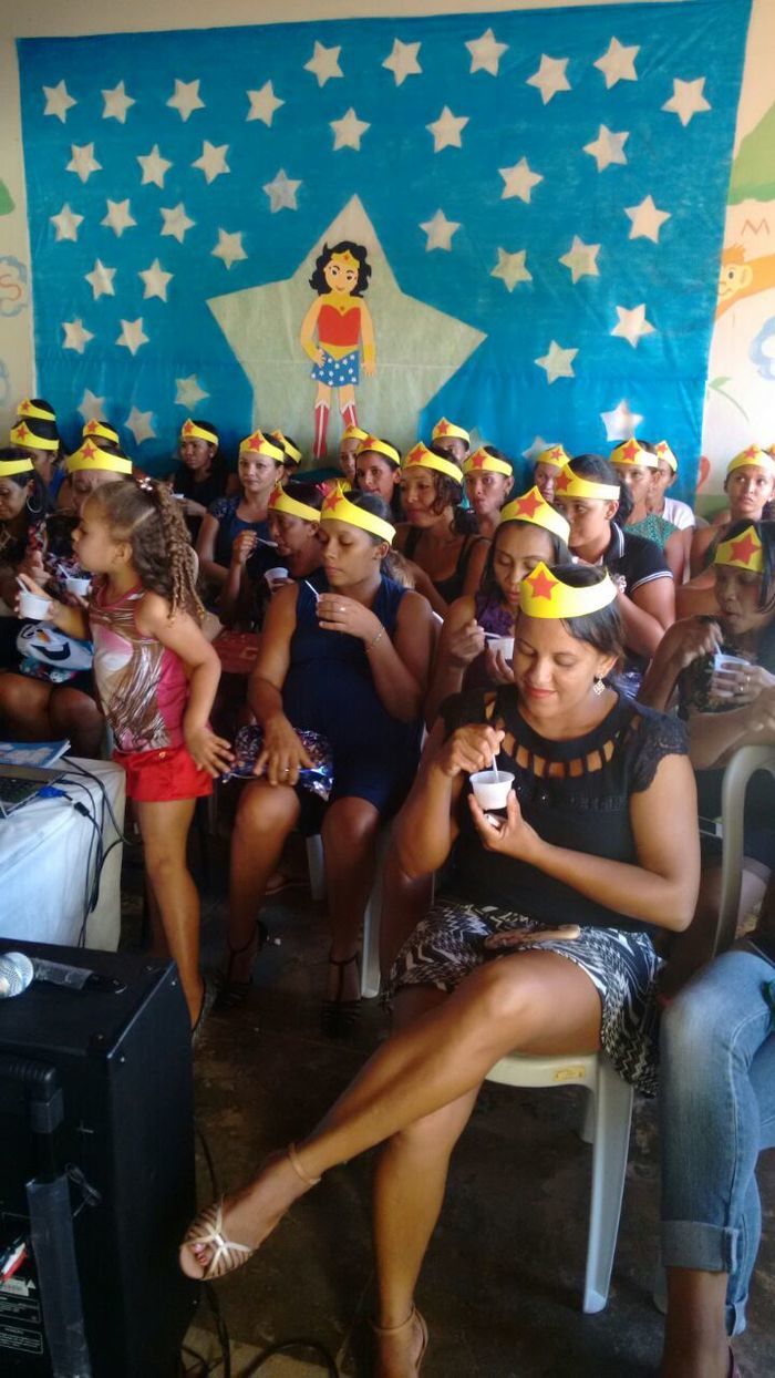 Escolas homenageiam as mães dos alunos - Imagem 47