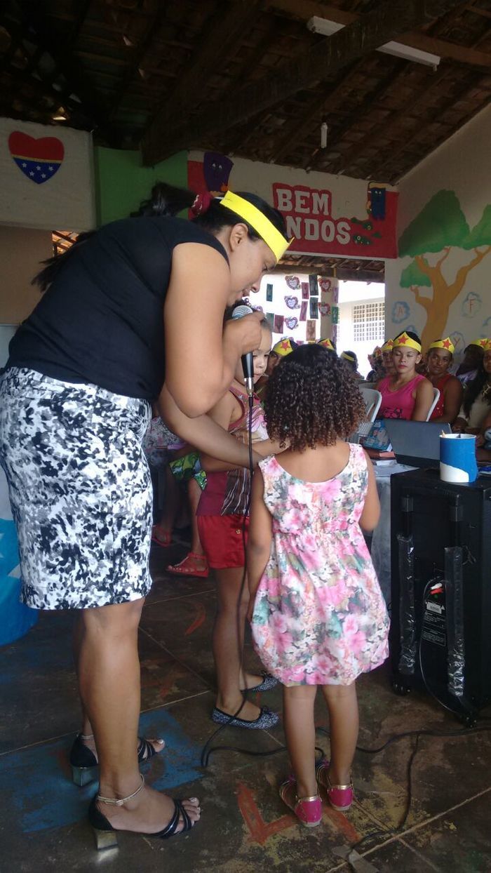 Escolas homenageiam as mães dos alunos - Imagem 59