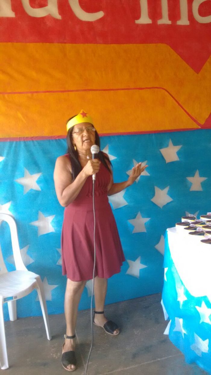 Escolas homenageiam as mães dos alunos - Imagem 41