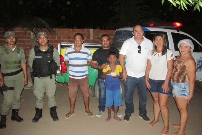 Policia do 18º BPM Realiza Ação Social nos Bairros de Água Branca - Imagem 16