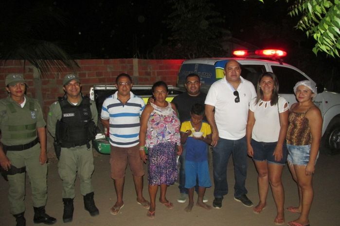 Policia do 18º BPM Realiza Ação Social nos Bairros de Água Branca - Imagem 17
