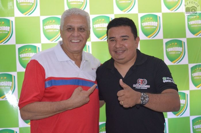 Fotos e autógrafos fizeram alegria dos fãs de Roberto Dinamite - Imagem 36