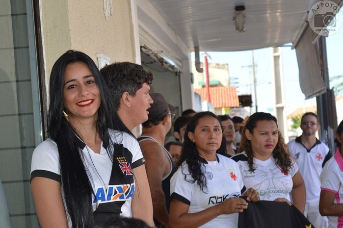 Fotos e autógrafos fizeram alegria dos fãs de Roberto Dinamite - Imagem 31