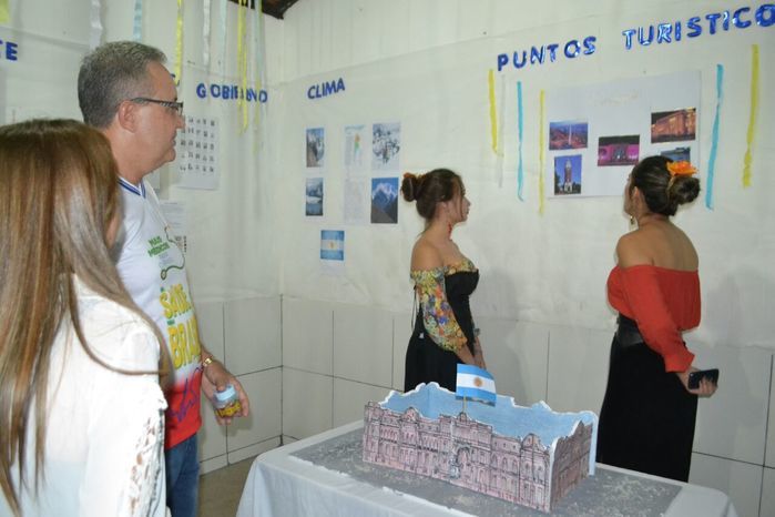 Colégio ASA realiza II Mostra de Espanhol - Imagem 47