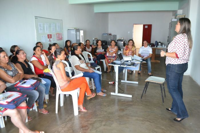 SME realiza reunião com professores do PNAIC - Imagem 3